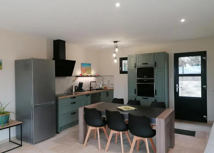 Le Bois Du Forgeron サルラ・ラ・カネダ